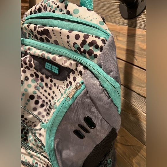 BIN046.6 Eastsport Extreme Backpack, Wild Dots - Picture 6 of 12